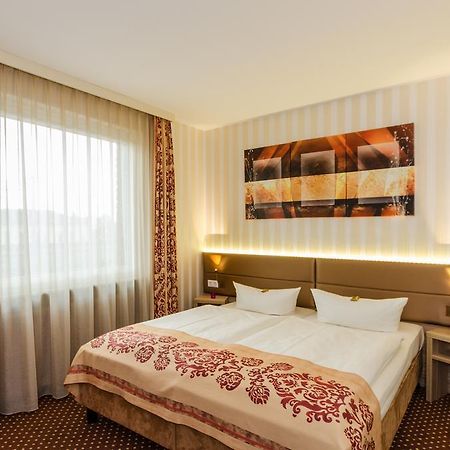 Hotel Alte Post Lehrte Buitenkant foto