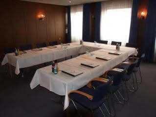 Hotel Alte Post Lehrte Buitenkant foto